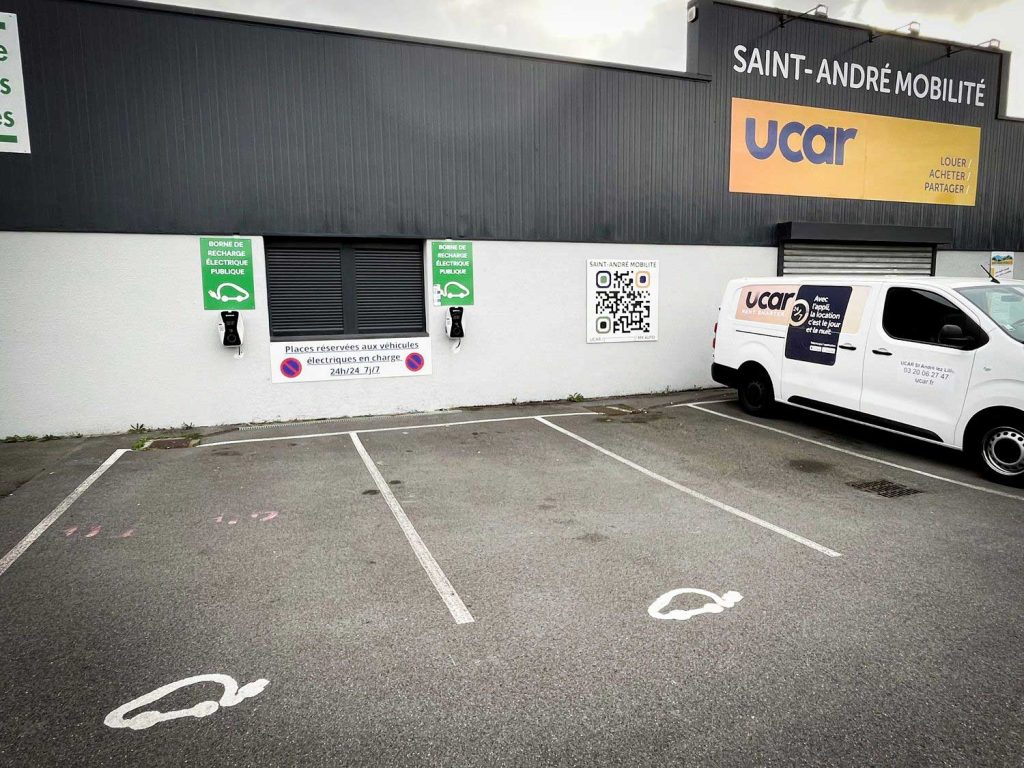 Recharge véhicule électrique entreprise : une solution rentable